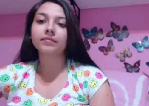 Attractive local star boobs show aur self play scene